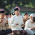 Gubernur Mirza Sholat Idul Adha Bersama Ribuan Masyarakat, Salurkan 65 Ekor Sapi dan 16 Sapi dari Presiden