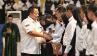 Permalink to Gubernur Arinal Serahkan SK PPPK Jabatan Fungsional Kesehatan dan Guru, Juga Lantik ASN