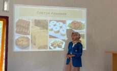 Permalink to Komoditi Lokal Melimpah, KKN Unila Manfaatkan Hasil Tani Jagung