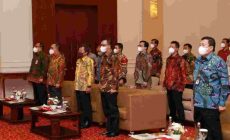 Permalink to Pelantikan Pengurus Ikatan Sarjana Ekonomi Indonesia 2022-2025, Gubernur Arinal Berharap ISEI Pacu Pertumbuhan Ekonomi dan Pembangunan Lampung