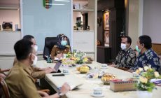 Permalink to Pemprov Lampung Terus Berkomitmen Cegah Korupsi, Wagub Chusnunia Terima Kunjungan Korwil IV KPK dan Satgas Korsup Pencegahan KPK