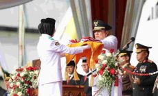 Inspektur Upacara HUT RI ke-78, Gubernur Arinal Kobarkan Semangat Membangun Daerah