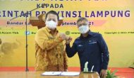 Permalink to Pemerintah Provinsi Lampung Menerima Hibah 24 Kendaraan dari PT. Bukit Asam