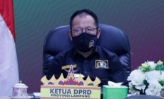Permalink to Ketua DPRD Lampung Mingrum Gumay Tindak Lanjuti Aspirasi Mahasiswa Ke Pemerintah