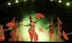 Permalink to Prodi Pendidikan Tari Sukses Gelar Perda 2024: Muda Berbudaya Kreatif Berkarya 