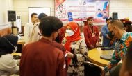 Permalink to Wali Kota Eva Dwiana Ajak Pemuda Kota Bandar Lampung Gunakan KTP Digital