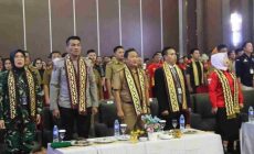 Gubernur Menerima Anugerah PWDPI Award 2023 Kategori Duta Pemimpin Sukses Bangun Daerah