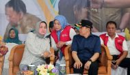 Permalink to Sampaikan Salam dari Gubernur Arinal, Ibu Riana Serahkan Bansos Program Yansos Jejama
