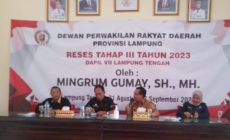 Permalink to Tinjau Aspirasi, Ketua DPRD Mingrum Gumay Sambangi SMAN 1 Seputih Banyak