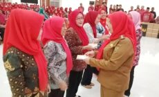 Permalink to 2.448 Kader Ketahanan Pangan & Kesejahteraan Keluarga Terima Bantuan Operasional