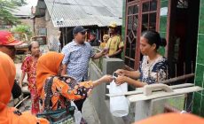 Riana Sari Melepas Anggota LKKS Membagikan Takjil di Wilayah Kota Bandar Lampung