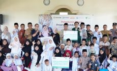 Permalink to Wagub Jihan Nurlela Bagikan Mushaf Al-Qur’an kepada Santri Pondok Pesantren Yamama, Bandarlampung, Diinisiasi Pelanggan Setia Gramedia, Tribun Lampung dan Dompet Dhuafa