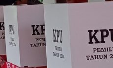 Permalink to Mingrum Gumay Lakukan Pencoblosan di TPS Sukabumi Bandar Lampung