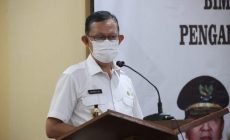 Permalink to Sekdaprov Buka Bimtek Aplikasi BELA Pengadaan Barang/Jasa Bagi UMKM dan Perangkat Daerah