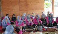 Permalink to Tingkatkan Kebersamaan: Family Gathering DWP Unila di Sanggar Beach