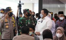 Permalink to Gubernur Arinal dan Wagub Chusnunia Dampingi Panglima TNI Tinjau Vaksinasi Merdeka Serentak