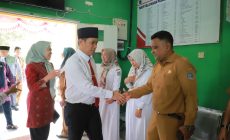 Permalink to Pjs. Bupati Tanjab Barat Kunjungi Puskesmas Rawat Inap Teluk Nilau di Kecamatan Pengabuan