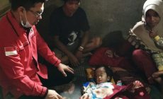 Permalink to Anggota DPRD Lampung Yanuar Irawan Beri Bantuan Bayi Penderita Hydrosefalus di Lambar