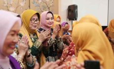 Permalink to Ibu Riana Sari Arinal Hadiri Milad dan Halal Bihalal Idul Fitri 1445 H PWP SS