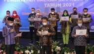 Permalink to Gubernur Hadiri Deklarasi Komitmen Kepala Daerah Dalam Penyelenggaraan Pelayanan Publik