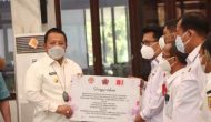Permalink to Gubernur Terima Bantuan 5000 Rapid Test dari Yayasan Thay Hin Bio, Dharma Bhakti dan Sungai Budi Group