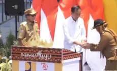 Permalink to Presiden Jokowi Pesankan Wali Kota Eva Dwiana dan Pedagang Rawat Pasar Pasir Gintung