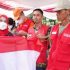 Wali Kota Eva Dwiana Bagikan Bendera Merah Putih Semarakkan HUT Ke-78 RI