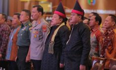 Permalink to Gubernur Arinal dan Ibu Riana Buka Lampung Craft IV 2023