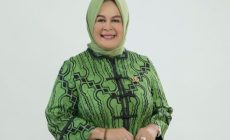 Permalink to Urutan Tiga Besar, Elly Wahyuni beri Apresiasi Kinerja Pemprov Lampung