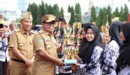 Permalink to Pj. Gubernur Samsudin Pimpin Upacara HUT ke-79 PGRI dan Hari Guru Nasional Tingkat Provinsi Lampung 2024
