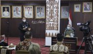 Permalink to Terima Bantuan CSR Penanganan Covid-19 dari J Trust Bank, Gubernur Arinal Berikan Apresiasi dan Ajak Masyarakat Tetap Terus Disiplin Terapkan Protokol Kesehatan