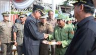 Permalink to Sekdaprov Fahrizal Wakili Gubernur Jadi Irup Upacara HUT Satpol PP dan Satlinmas