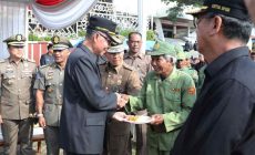 Permalink to Sekdaprov Fahrizal Wakili Gubernur Jadi Irup Upacara HUT Satpol PP dan Satlinmas