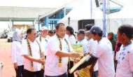 Permalink to Peringati Puncak Hari Ikan Nasional ke-10, Gubernur Arinal Makan Ikan Bersama Masyarakat di Labuhan Maringgai, Lampung Timur