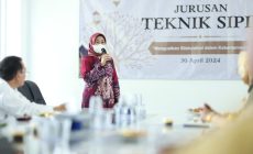 Permalink to Rektor Sapa Keluarga Besar Teknik Sipil, Dorong Menuju Akreditasi Internasional