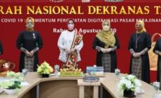 Permalink to Kain Tapis Digunakan Tokoh Nasional dalam Munas Dekranas Tahun 2020, Ibu Riana Arinal Ajak Ciptakan Kebanggaan Gunakan Produk Kerajinan Lampung