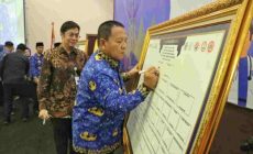 Permalink to Gubernur Dorong Kabupaten dan Kota Tingkatkan Kualitas Mutu Layanan Kepada Peserta Program JKN