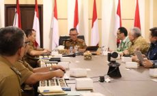 Permalink to Fahrizal Masuk Tiga Besar Penilaian ASKOMPSI Digital Leadership Government Award 2024