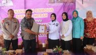 Permalink to Wakil Wali Kota Pagar Alam Memberikan Bantuan 2 Ton Bibit Bawang Merah