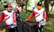 Permalink to Sekda Fahrizal Darminto Gowes Bersama APWI Lampung