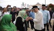 Permalink to Gubernur Mirza dan Ibu Purnama Wulan Sari Laksanakan Safari Ramadan di Lampung Tengah