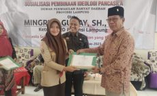 Permalink to Ketua DPRD Lampung Gelar Sosialisasi Pembinaan Ideologi Pancasila SMA 1 Way Seputih