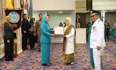 Permalink to Ibu Riana Sari Lantik Liana Aswarodi sebagai Pj Ketua TP PKK dan Dekranasda Kab. Lampura