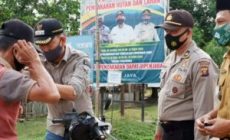 Polsek Sungai Keruh Bersama Camat Jirak Jaya Bagikan Masker Gratis dan Sosialisasi New Normal Sosial Distancing