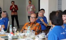 Permalink to Pj. Gubernur Samsudin Terima Bantuan 500 Unit Tabung Oksigen dari Rotary Club
