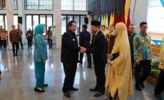 Permalink to Gubernur Arinal Mengukuhkan Kepala Perwakilan BKKBN Provinsi Lampung