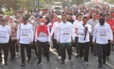 Permalink to Ribuan Warga Bandar Lampung Antusias Ikut Jalan Sehat Kirab Pemilu 2024 di Tugu Adipura