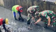 Permalink to Pemkot dan Kodim 0410 Bandar Lampung Bersihkan Saluran Sungai di Sukarame Cegah Banjir Musim Penghujan