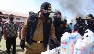 Permalink to Upayakan Peningkatan Penerimaan Negara, Gubernur Arinal Pimpin Pemusnahan Rokok dan Minuman Keras Ilegal