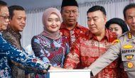 Permalink to Beri Kemudahan Pelayanan Pajak yang Cepat dan Efisien, Unit Layanan Samsat Digital Drive Thru Zainal Pagar Alam Diluncurkan